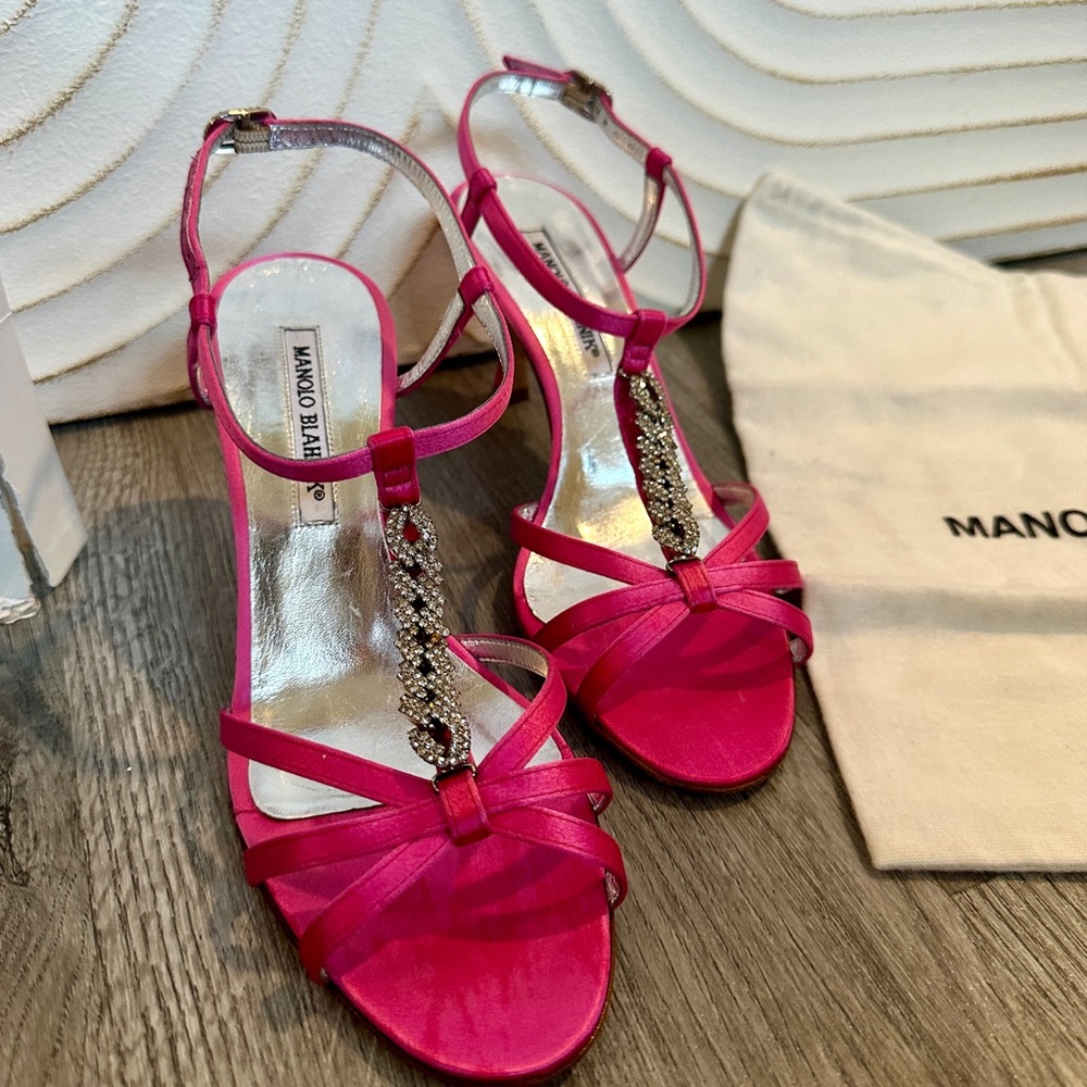 Like New Manila Blahnik Hot Pink Shoes 7.5